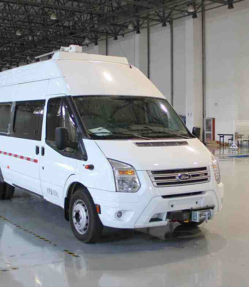 <b>車載大香蕉啪啪啪池UPS應用——通信指揮車</b>