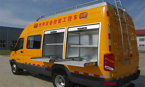 <b>香蕉视频APP免费下载電氣供應軍用特種車輛使用車載式UPS電源</b>