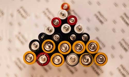 <b>星恒電源是如何占據輕型電動車大香蕉啪啪啪池市場的</b>
